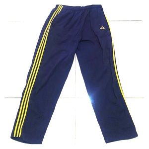 90’s Adidas sweat pants with yellow lining!